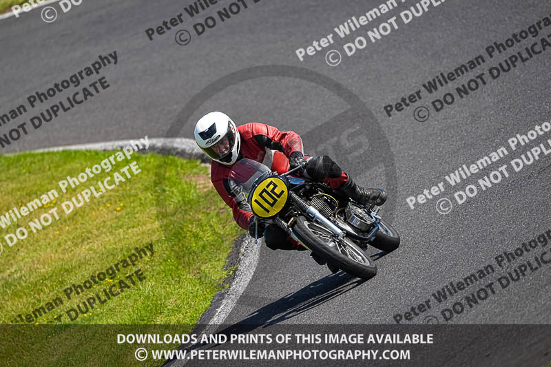 Vintage motorcycle club;eventdigitalimages;mallory park;mallory park trackday photographs;no limits trackdays;peter wileman photography;trackday digital images;trackday photos;vmcc festival 1000 bikes photographs
